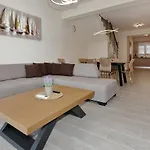 Domoestetico Premium House *