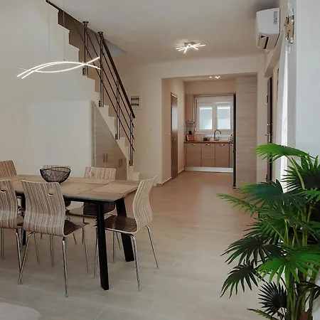 Villa Domoestetico Premium House