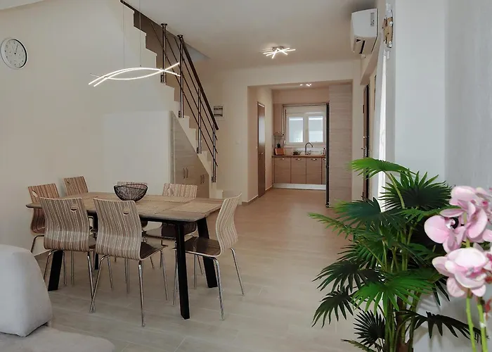 Villa Domoestetico Premium House